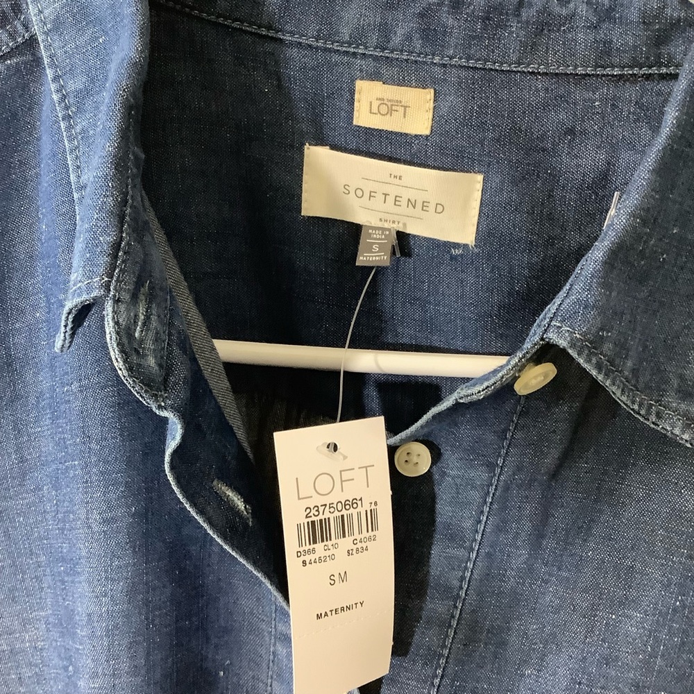 Ann Taylor Loft The Softened Blue Chambry Maternity Shirt - Picture 3 of 4
